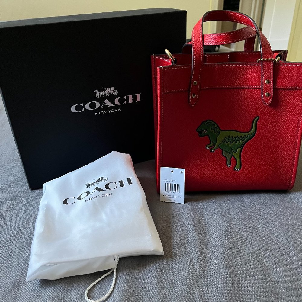 Coach Field Tote 22 With Rexy (red)